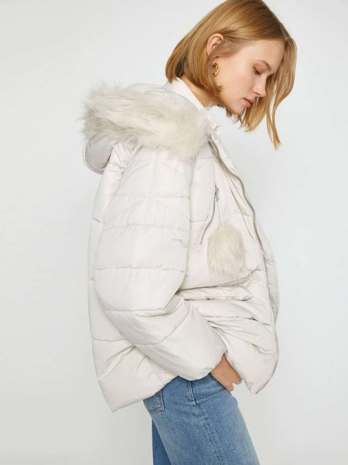 Hooded Short Down Jacket Plush Detailed